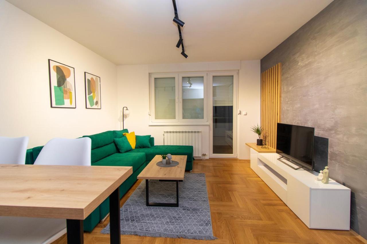 M&A Apartment-Easy Airport Lukavica Exterior foto